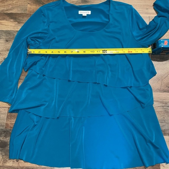 Lot of 8 Size Small Shirts. - Picture 8 of 11